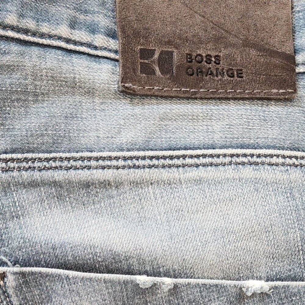 HUGO BOSS ORANGE JEANS SIZE 32/34 MEN